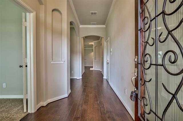 Photo - 304 Callaghan Dr