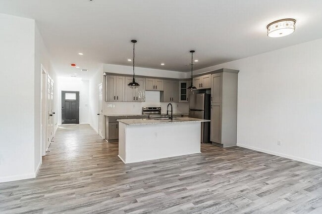 Photo - 4011 Redan Rd
