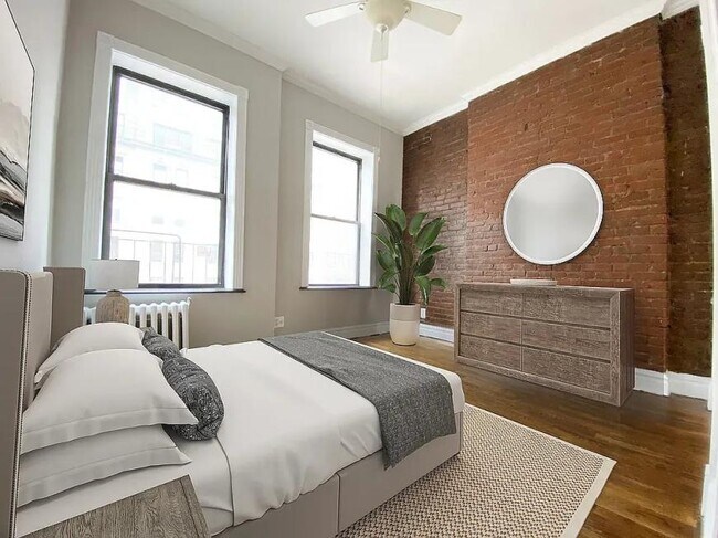 Building Photo - 2 bedroom in New York NY 10003 Unit 5H Rental