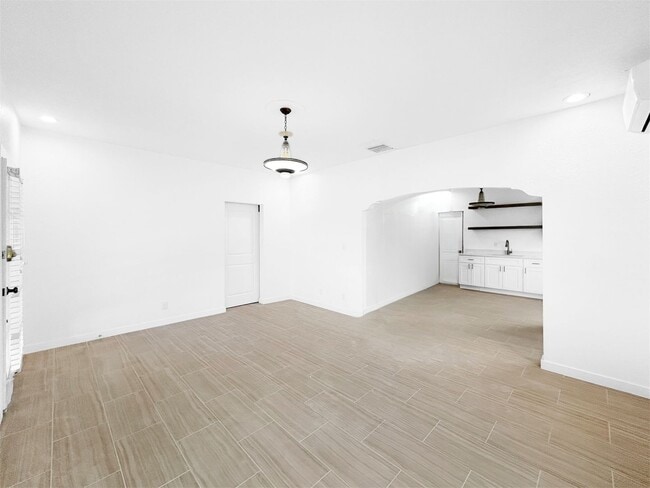 Photo - 701 S 26th St Unidad A