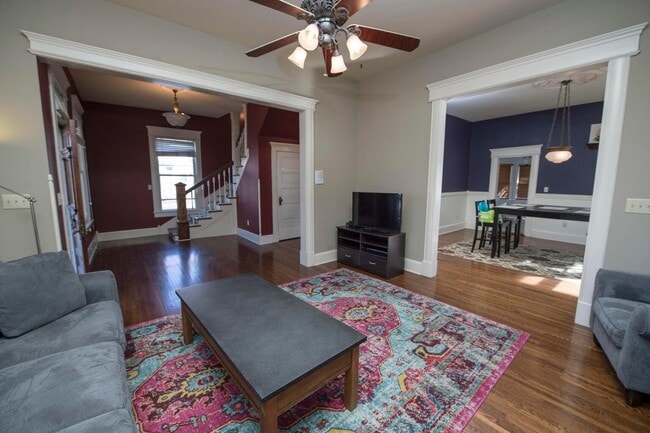 Photo - 1350 N Washington Ave