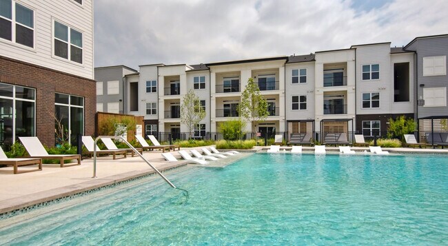 Photo - 1301 Leah Ave Unit SI FL1-ID1499096P