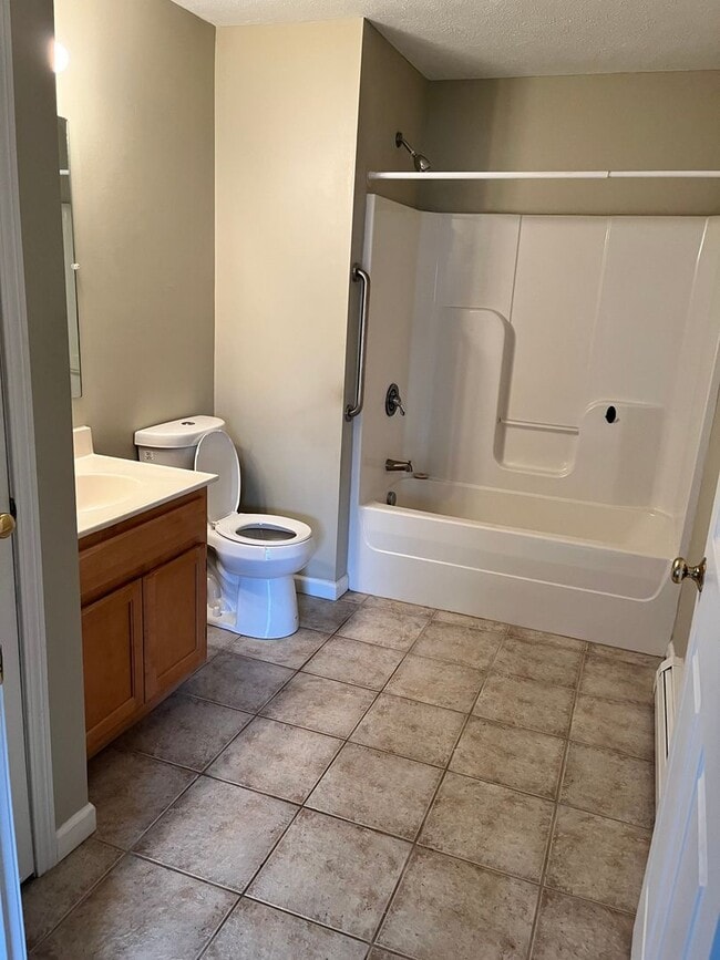 Photo - Lakepointe Apartment Homes