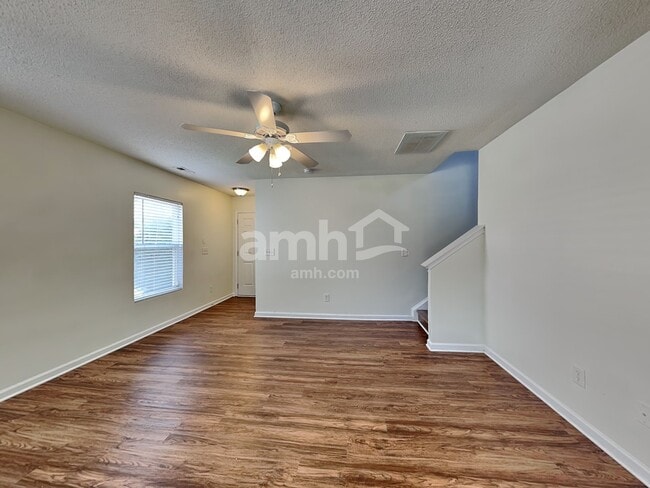 Photo - 3771 Marshlane Way