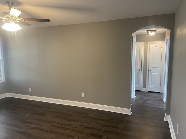 Photo - Sweet 3 bed 2 bath. No Backyard Neighbors.