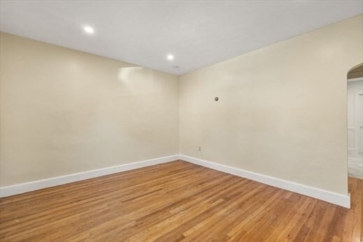 Photo - 19 Beechcroft St Unit 2