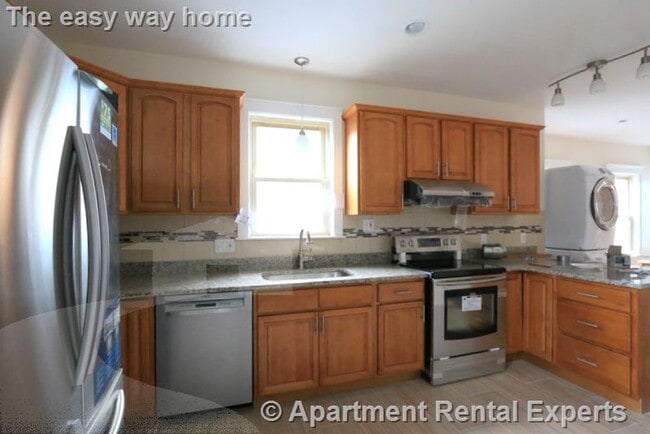 Photo - 14 Bay State Ave Townhome