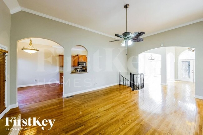 Photo - 8025 Brookhaven Ln