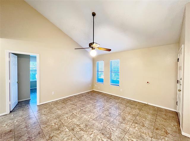 Photo - 1108 Curtis Dr