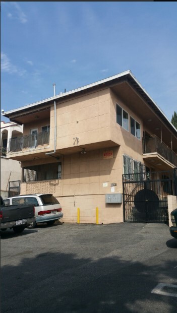 Building Photo - 3141-3143 Wabash Ave