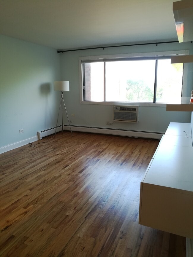 Photo - 5310 N Chester Ave Unit 518