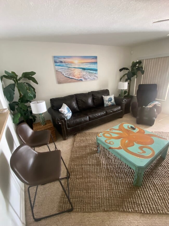 Photo - 2131 N Pinecone Ave