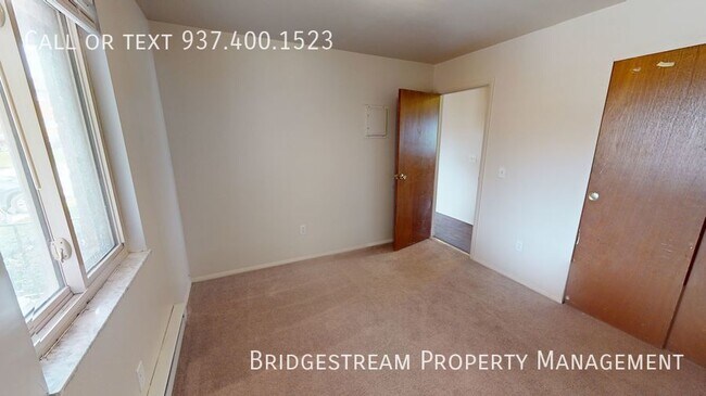 Photo - 2 Bedroom 1 Bath Apartment Unit 5