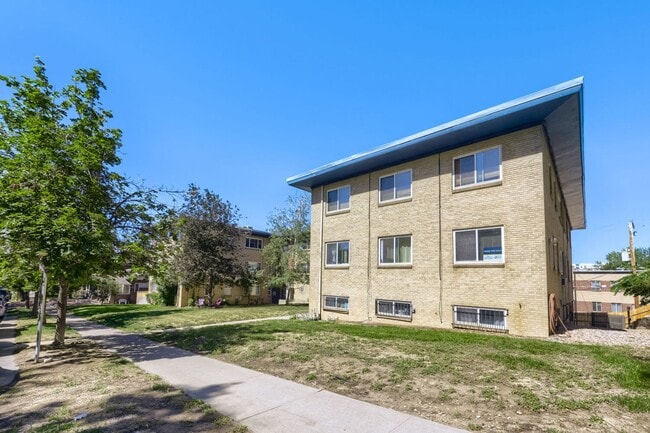 Building Photo - LOCATION!! LOCATION!! Beautiful 1 bedroom, 1 full bath condo in Capitol Hill neighborhood (1-mont... Unit 7A