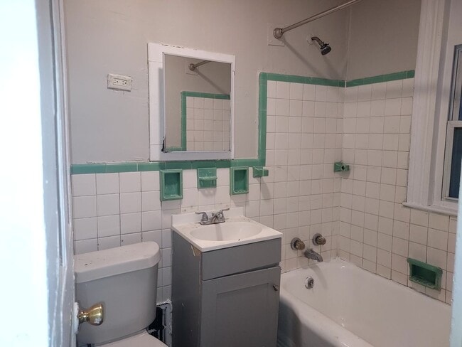 Photo - 86 Santee St Unit A