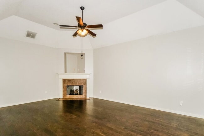 Photo - 5009 Forest Oasis Ln Casa