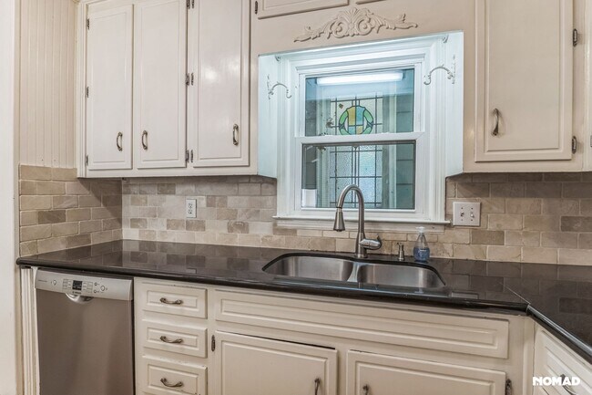 Photo - 3655 Liberty Ln