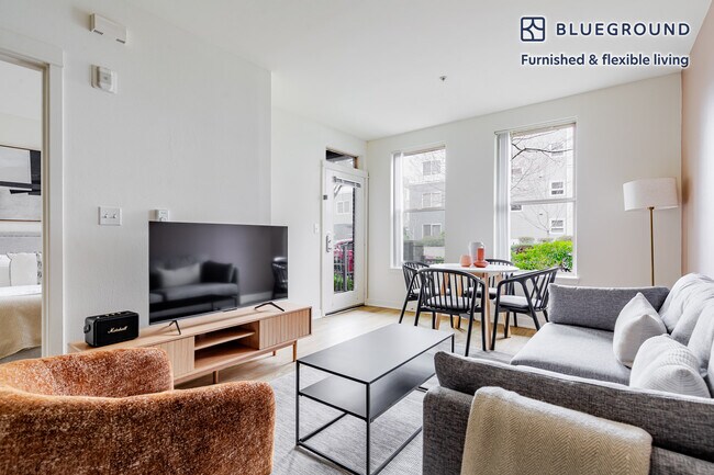 Photo - 11000 NE 10th St Unidad FL1-ID848