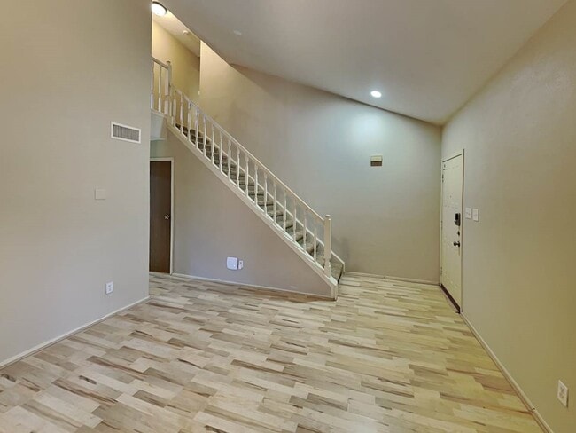 Photo - 164 Maple Branch St