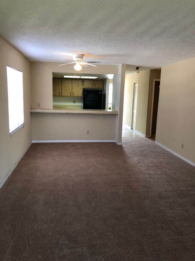 Photo - Two bedroom Two bath Condo Unit R882