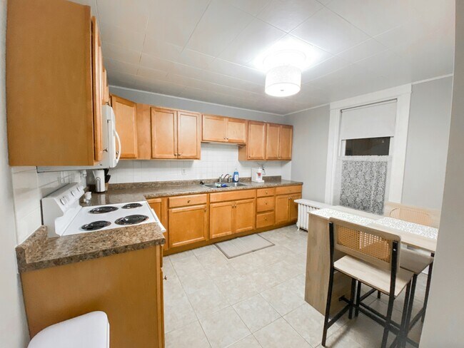 Photo - 209 E 3rd St Unidad 209 Upper