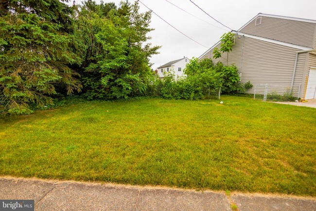 Photo - 300 MacClelland Ave