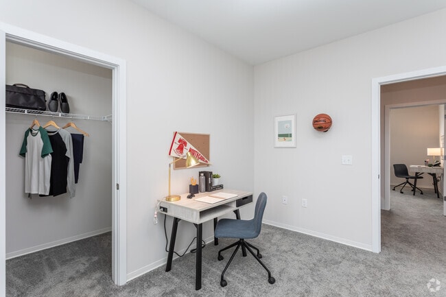 4BR, 4BA - 1630 SF 4x4 Townhome- Bedroom A