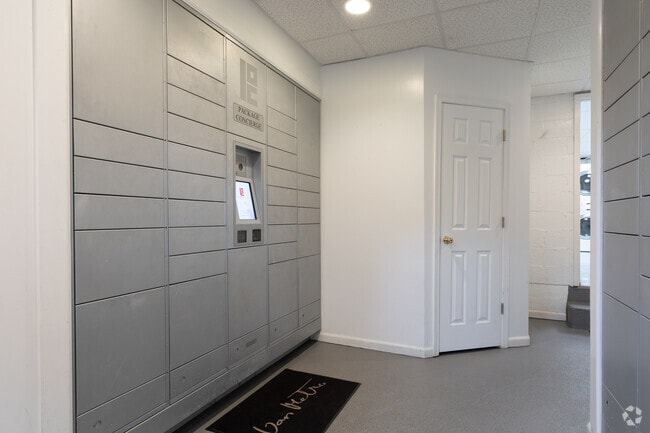 Package Concierge - Park Georgetown