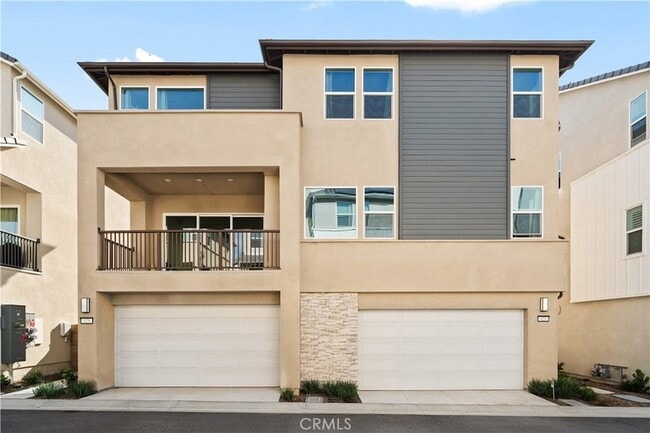 Building Photo - 121 Billings