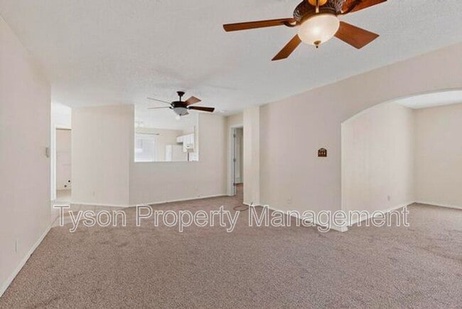 Photo - 3013 Taos Meadows Dr NE