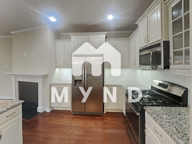 Photo - 1033 Pemberly Ave