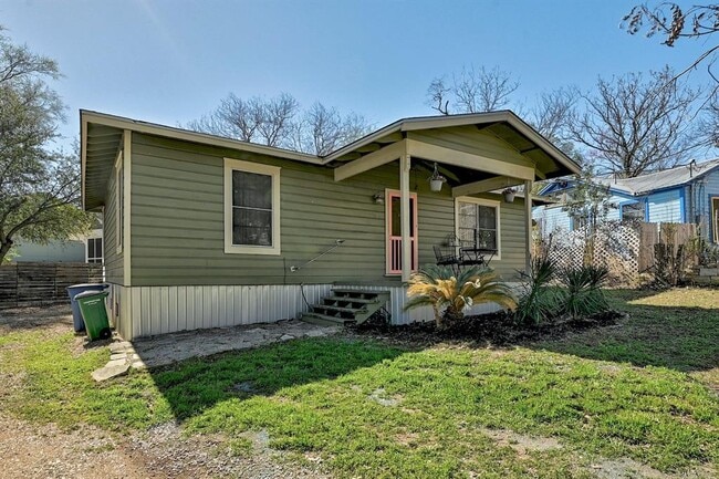 Photo - 2709 S 2nd St