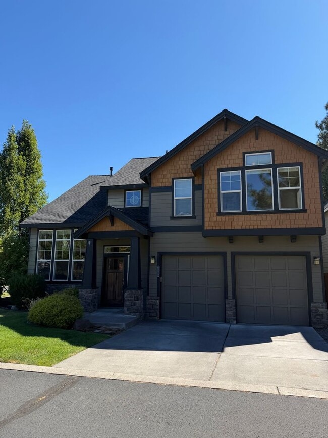 Photo - 61112 Snowbrush Dr