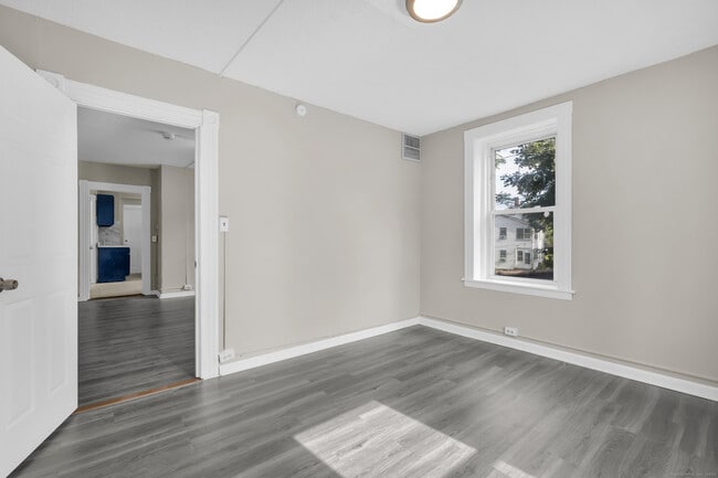 Photo - 45 Long Hill Rd Unit 2R