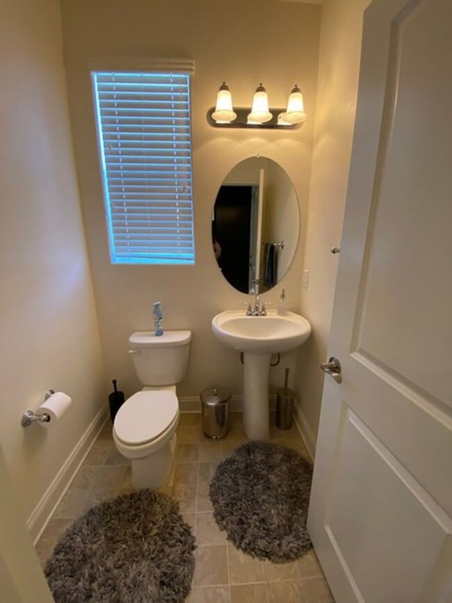 Photo - 1824 Blue Sage Ln