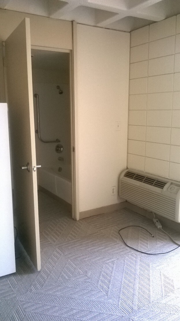 Photo - Calvary Towers Apartments