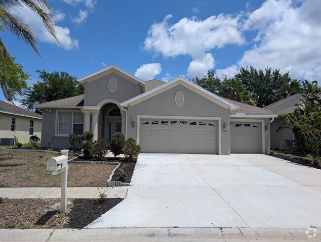 Building Photo - 10812 Deerberry Dr Rental