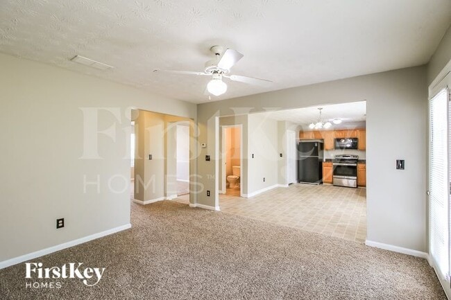 Photo - 251 Grand Magnolia St