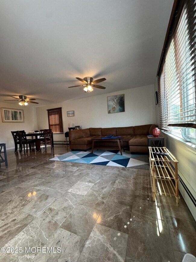 Photo - 738 18th Ave