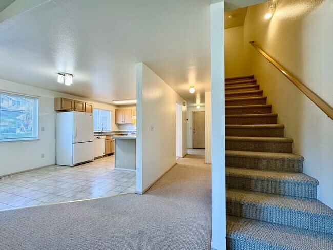 Photo - 233 N Bower Ln