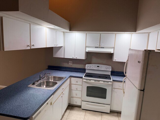 Photo - 2 Bed/1 bath Centrally Located~