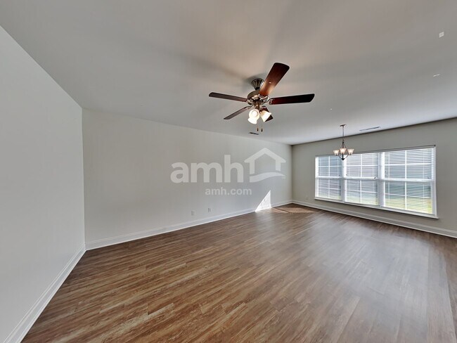 Photo - 5054 Mountain Springs Rd