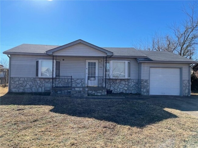 Building Photo - 3902 SE 10th Pl