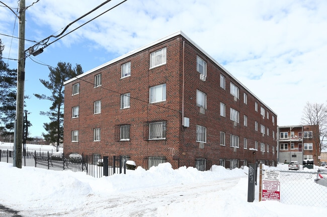 1580 Broad Street - 1580 Broad St