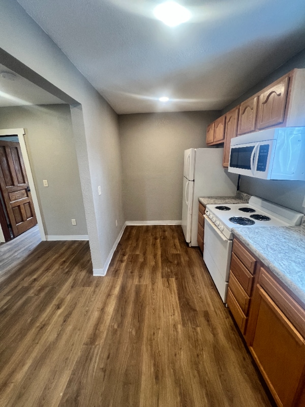 Photo - 106 S Henninger St Unidad 2