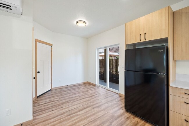 Photo - 1603 Unit 1603-B