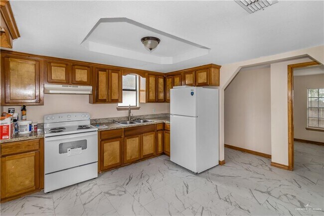 Photo - 9 Santa Rosa