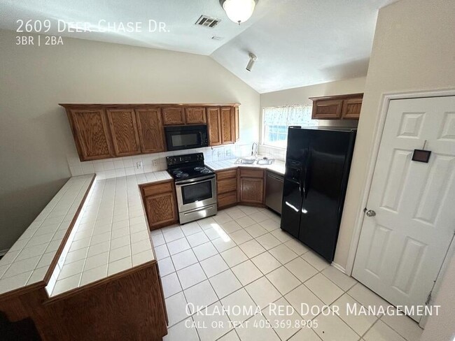 Photo - 2609 Deer Chase Dr