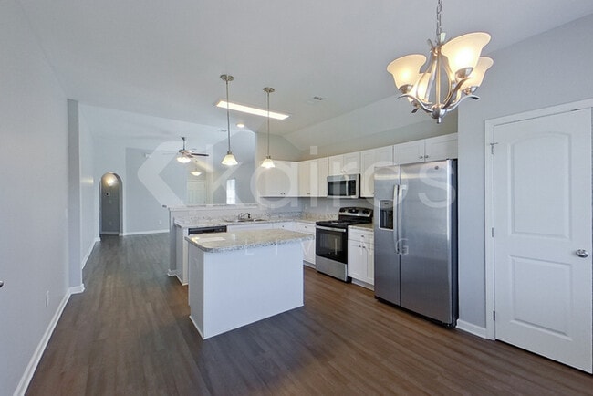 Photo - 107 Dawson's Ml Dr