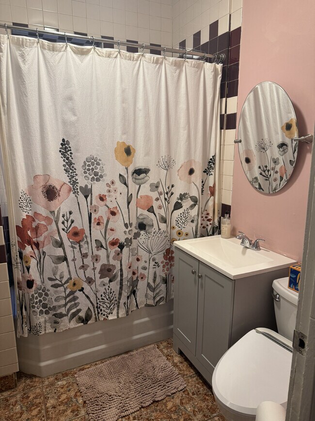 Photo - 1614 W Wallen Ave Unit 2nd Floor